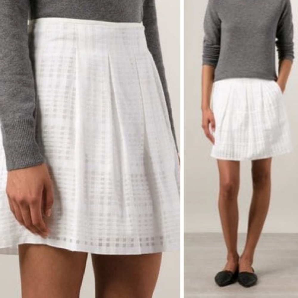 VINCE white on white plaid pleated skirt! sz 10